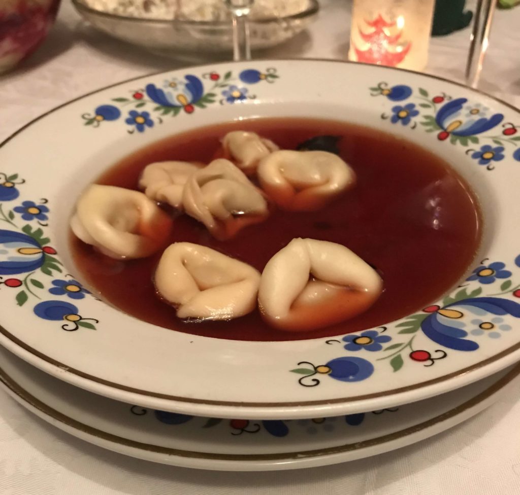 Barszcz Czerwony : Soupe de betterave typique du Noël Polonais